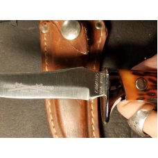 Vintage near mint Camillus Blue Ridge model 1011 with original sheath and sword brand blade etch!