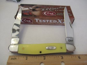 Case XX 2011 Yellow Muskrat CV 