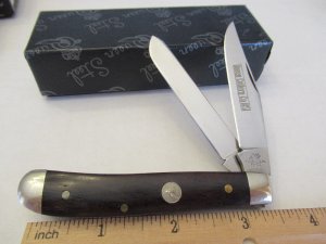 Queen Cocobolo Mini Trapper Model # 51