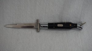 Vintage RIZZUTO ESTILETO MILANO Switchblade Knife