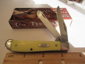 Case XX  2011 Yellow Delrin Mini Trapper Pattern # 3207 CV 