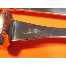 Antique Queen Cutlery Set -2 Carving Knives and Serving Fork w/ WinterBotom Handles -NOS in Orig Box Antique Queen Cutlery Set -2 Carving Knives and Serving Fork w/ WinterBotom Handles -NOS in Orig Box