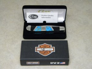 Case XX USA 2015 Blue Coral, Jet Black & Pearl EX254 SS Harley Davidson Trapper Knife in Box