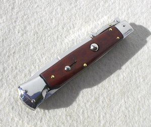 NEW OLD STOCK ITALIAN STILETTO 9" GENUINE SNAKEWOOD SWING GUARD KNIFE 