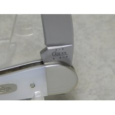 Case XX USA 2003 Genuine Mother of Pearl 8355WH SS Wharncliffe Seahorse Whittler Knife in Box Case XX USA 2003 Genuine Mother of Pearl 8355WH SS Wharncliffe Seahorse Whittler Knife in Box