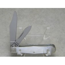 Case XX USA 3 Dot (1997) Genuine Mother of Pearl 8225 1/2 SS Small Coke Bottle Knife in Box Case XX USA 3 Dot (1997) Genuine Mother of Pearl 8225 1/2 SS Small Coke Bottle Knife in Box