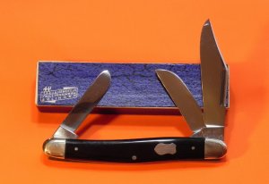 Vintage J A Henckels Stockman Knife (MDL# 1823) w/ Slick Black Synthetic Handles +Orig Box