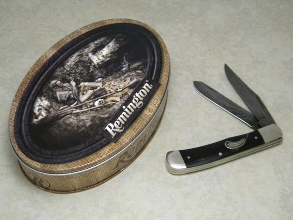 Remington USA Genuine Buffalo Horn Trapper Knife with Damascus Blades in Tin Box Remington USA Genuine Buffalo Horn Trapper Knife with Damascus Blades in Tin Box