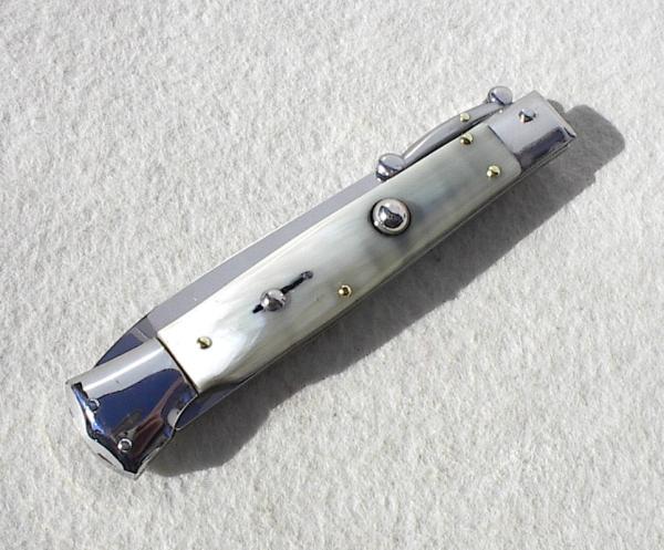NEW OLD STOCK ITALIAN STILETTO 9" GENUINE HORN SWING GUARD KNIFE