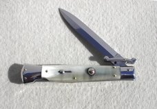 NEW OLD STOCK ITALIAN STILETTO 9" GENUINE HORN SWING GUARD KNIFE