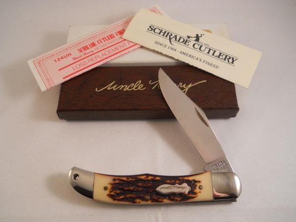 Schrade Uncle Henry 124UH USA Mint Schrade Uncle Henry 124UH USA Mint