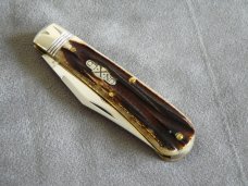 Great Eastern Northfield Stallion Cougar Clawed bone knife. Great Eastern Northfield Stallion Cougar Clawed bone knife.