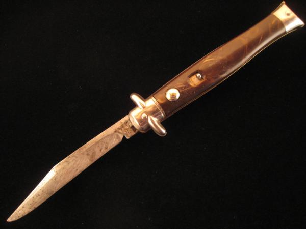 SHUR – SNAP COLONIAL FISHTAIL AUTO KNIFE 1948 – 1952 OLD VINTAGE KNIVES SHUR – SNAP COLONIAL FISHTAIL AUTO KNIFE 1948 – 1952 OLD VINTAGE KNIVES