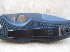 Spyderco Native with Fully Serrated S30V Blade