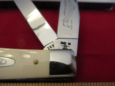 Case XX Ivory Trapper Pattern # IV254 SS 
