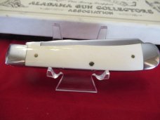 Case XX Ivory Trapper Pattern # IV254 SS 