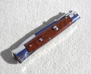 NEW OLD STOCK ITALIAN STILETTO 9" GENUINE SNAKEWOOD SWING GUARD KNIFE 