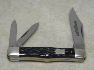 Winchester Trademark USA 1990 Bone 3902 Whittler Knife