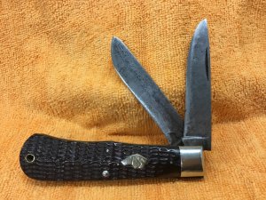 Vintage 2 blade KA-BAR trapper