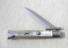 NEW OLD STOCK ITALIAN STILETTO 9" GENUINE  BRAZILIAN  HORN SWING GUARD KNIFE