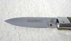 NEW OLD STOCK ITALIAN AKC AUTO SPEED HUNTER GENUINE BRAZILIAN HORN WITH SHEATH NEW OLD STOCK ITALIAN AKC AUTO SPEED HUNTER GENUINE BRAZILIAN HORN WITH SHEATH
