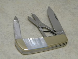Kershaw KAI 5600 Japan Pearl Gentleman's Pocket Knife with File and Scissors