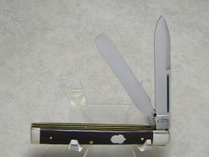 A.G. Russel Springdale, Ark. Wood Acorn Shield Doctor's Knife c.1997