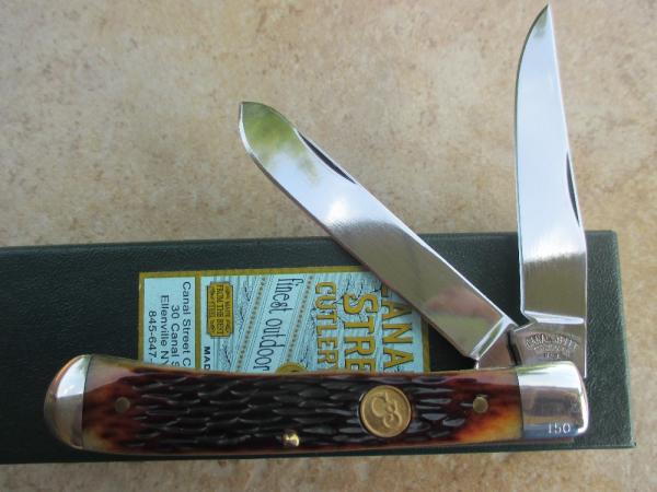 Canal Street Full Moon Trapper with Amber Jigged Bone Handles and D2 Blade Steel 