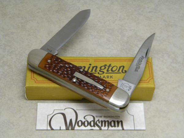 Remington Bullet 1985 R4353 Delrin Woodsman Knife in Box Remington Bullet 1985 R4353 Delrin Woodsman Knife in Box
