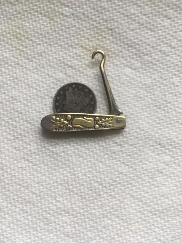 OLD ANTIQUE MINATURE SILVER BUTTON HOOK KNIFE & V NICHOL