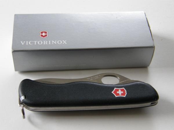 Mint in box Victorinox Knife, Linerlock