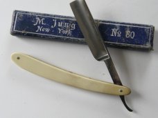 Straight Razor With Original Box M. Tung Straight Razor With Original Box M. Tung