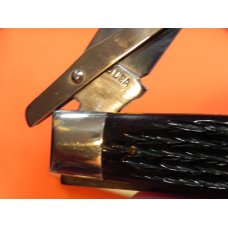 Ka-Bar Cheetah Pocket Knife w/ Beautiful Red Bone Handles -Dog Head on Swing Guard -NM & NOS Ka-Bar Cheetah Pocket Knife w/ Beautiful Red Bone Handles -Dog Head on Swing Guard -NM & NOS