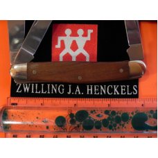 J A Henckels Stockman Knife w/ Great GunStock Walnut Handles - NOS in Orig Box +leather pouch & COA J A Henckels Stockman Knife w/ Great GunStock Walnut Handles - NOS in Orig Box +leather pouch & COA