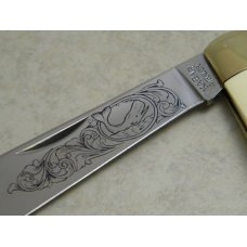 Kabar KA-BAR WLR89 Scrimshawed Imitation Ivory Whaler Knife c.1989 Kabar KA-BAR WLR89 Scrimshawed Imitation Ivory Whaler Knife c.1989
