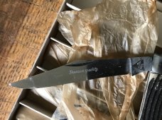 vintage full box of 6 EYE X L made in JAPAN bone handle easy open knives like new but old vintage full box of 6 EYE X L made in JAPAN bone handle easy open knives like new but old