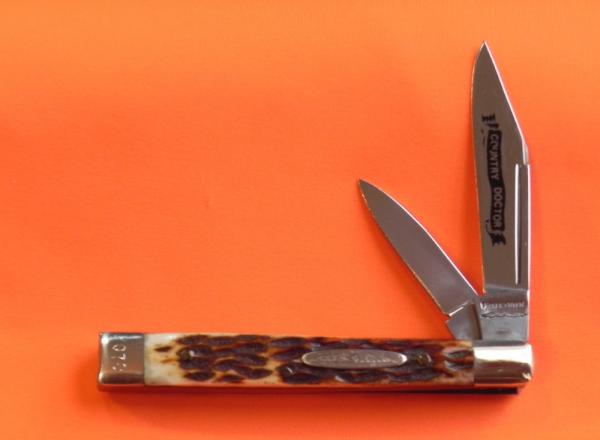 Vint Parker (Japan) Eagle Brand 2 Blade Country Doctor Physician Knife w/ Chestnut Pick Bone Handles Vint Parker (Japan) Eagle Brand 2 Blade Country Doctor Physician Knife w/ Chestnut Pick Bone Handles