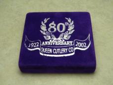 Queen City Titusville, PA Stanhope Lens "80th Anniversary Queen Cutlery Co." Jack Knife in Box Queen City Titusville, PA Stanhope Lens "80th Anniversary Queen Cutlery Co." Jack Knife in Box