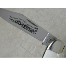 Case XX USA 4 Dot (1976) White Composition 4380 Whittler NKCA Club Knife Case XX USA 4 Dot (1976) White Composition 4380 Whittler NKCA Club Knife