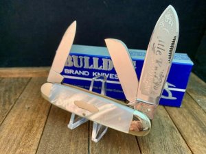 Bulldog Pearl Cattle Knife Standing Bulldog Stamp and 1999 Date.