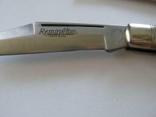 Mint in Box Remington Bullet R1253 Date:1992 Knife