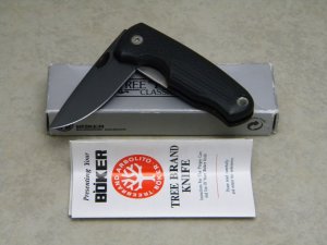 Boker Tree Brand Classic Solingen, Germany Black Linerlock Knife in Box with Ceramic Blade