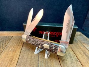 Winchester Rogers Jigged Brown Bone Whittler, Model 3904 Stamped “88