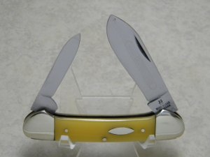Robt Klaas Kissing Crane Solingen Germany Yellow 2626 Canoe Knife c.1974