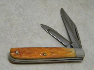 Robeson ShurEdge USA 622026 Jigged Strawberry Bone 2 Blade Jack Knife c.1950's (Store Display)