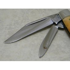 Robeson ShurEdge USA 622026 Jigged Strawberry Bone 2 Blade Jack Knife c.1950's (Store Display) Robeson ShurEdge USA 622026 Jigged Strawberry Bone 2 Blade Jack Knife c.1950's (Store Display)