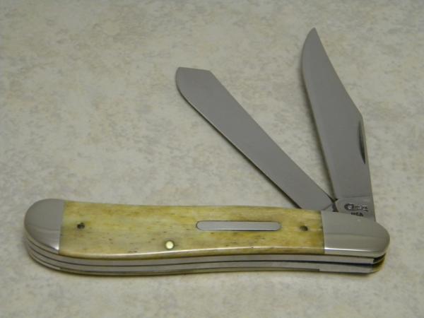 Case XX USA 5 Dot (1995) Smooth Bone 6240 SS Dogleg Trapper Knife Case XX USA 5 Dot (1995) Smooth Bone 6240 SS Dogleg Trapper Knife
