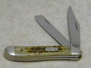 Case XX USA 2 Dot (1998) Pocket Worn Green Bone 6220 1/2 Peanut Knife