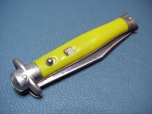 Vintage Colonial SHUR SNAP Yellow Bowtie switchblade knife