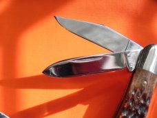 Case xx 1979 (1 dot) 3 Blade Whittler (MDL #6383) Knife w Chestnut Brown Jigged Bone Handles -NOS Case xx 1979 (1 dot) 3 Blade Whittler (MDL #6383) Knife w Chestnut Brown Jigged Bone Handles -NOS